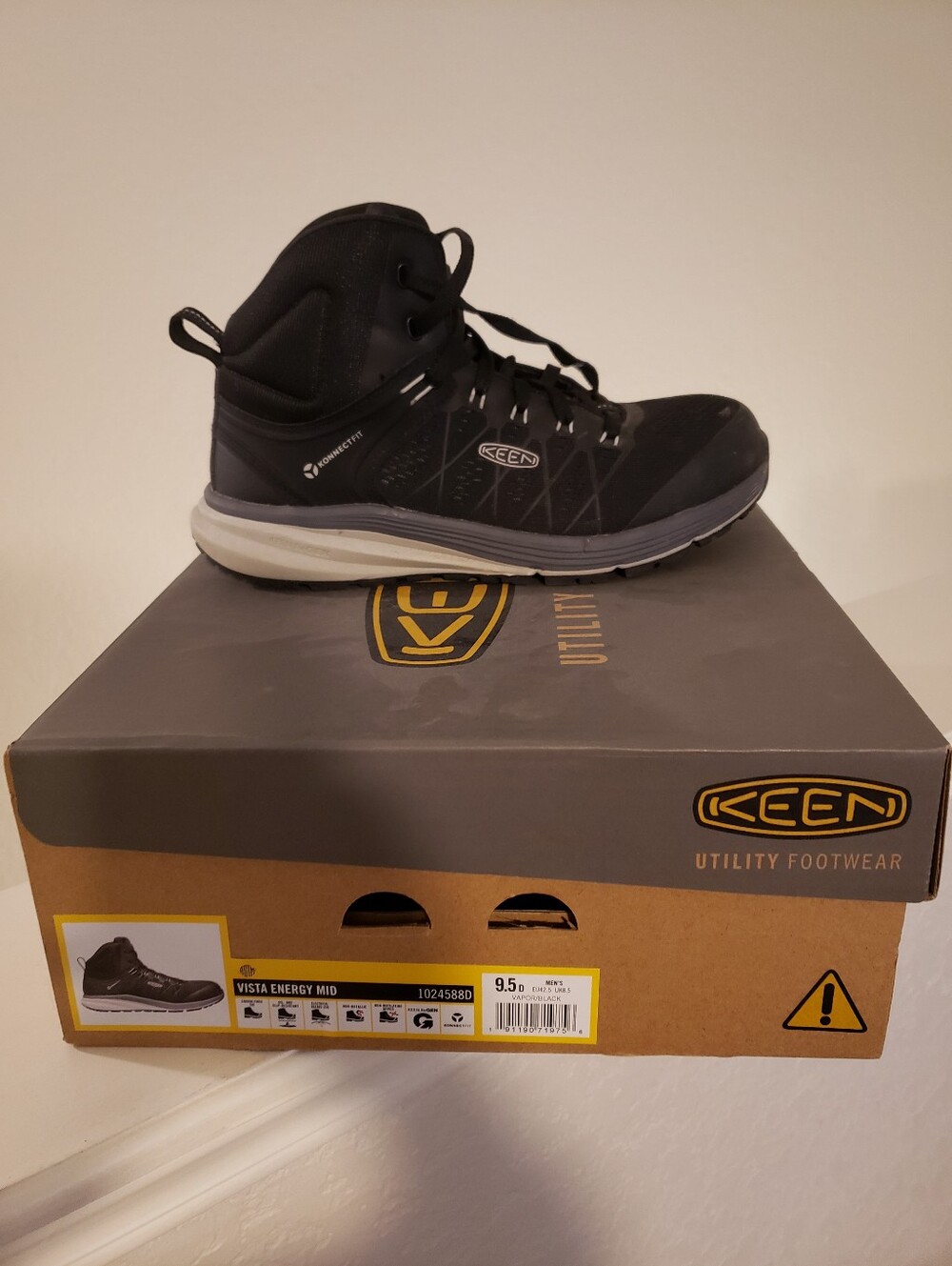 NEW Composite Toe Sneakers/Shoes/PPE Work Shoes - Vista Energy Mid By Keen, 9.5D